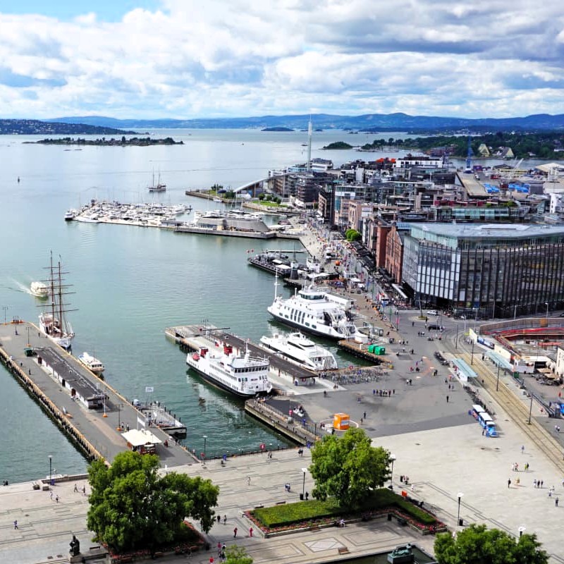 Radhuskaia-og-Aker-Brygge-Tord-Baklund-Visit-Oslo